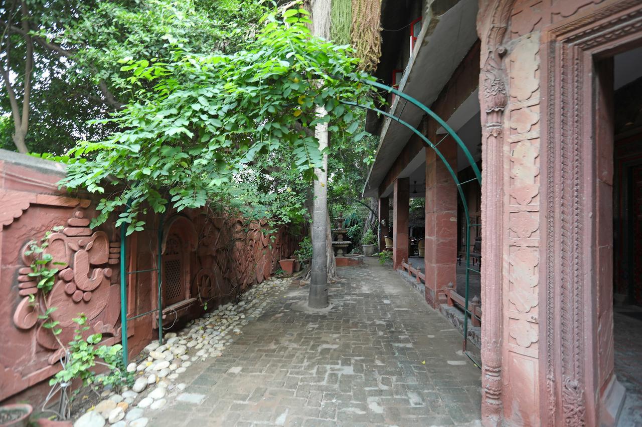Oyo 1427 Hotel Malhar Haveli Noida Exteriér fotografie